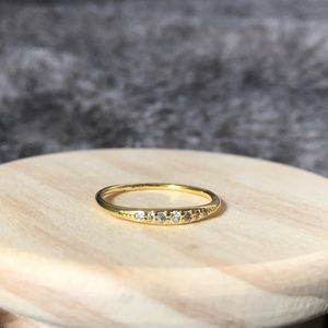 Loren Dainty Jeweled Ring